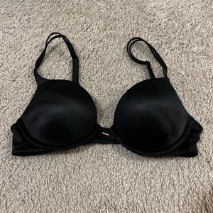 Victoria’s Secret Very Sexy Push Up Bra